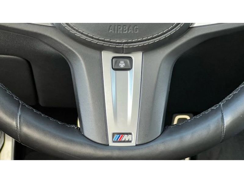 Used 2020 BMW X7 M50i image 41