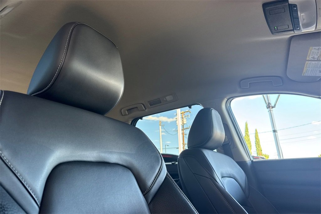 Certified 2024 Nissan Pathfinder SL image 19