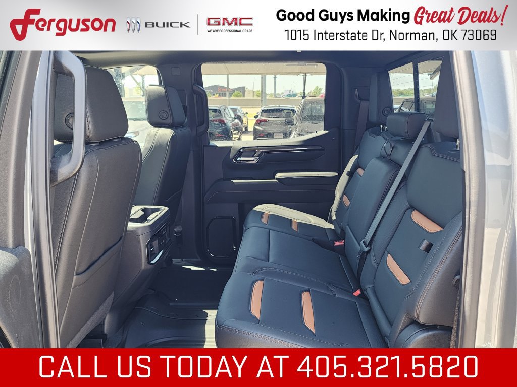 New 2026 GMC Sierra 1500 AT4 w/ AT4 Premium Package AWD/4WD image 43