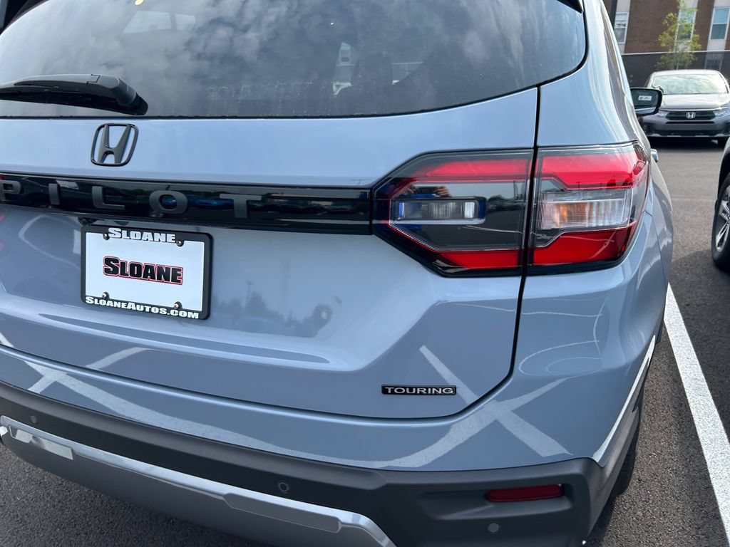 New 2026 Honda Pilot Touring image 18