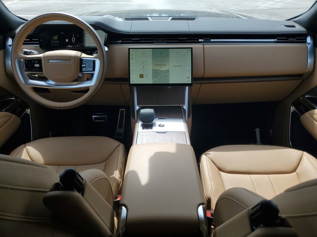 New 2026 Land Rover Range Rover Long Wheelbase SE image 23
