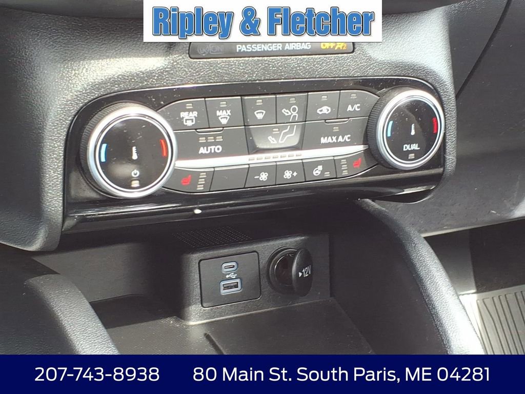 Used 2022 Ford Escape SE w/ SE Sport Appearance Package AWD/4WD image 19