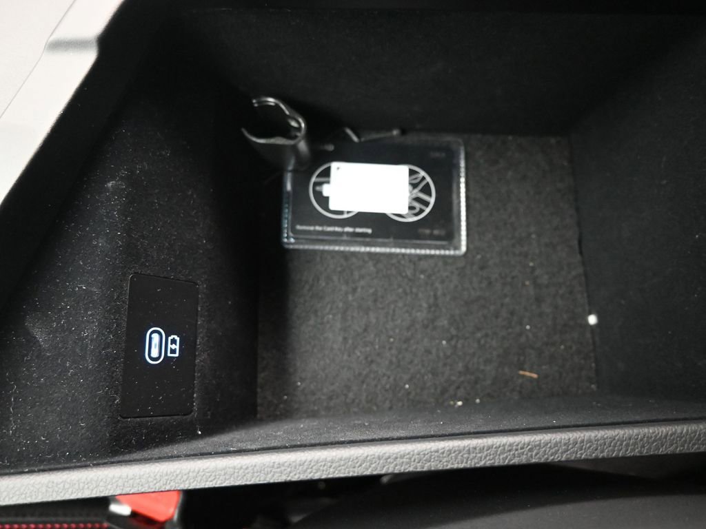 Used 2025 Genesis G70 3.3T Advanced w/ Sport Prestige Package image 39