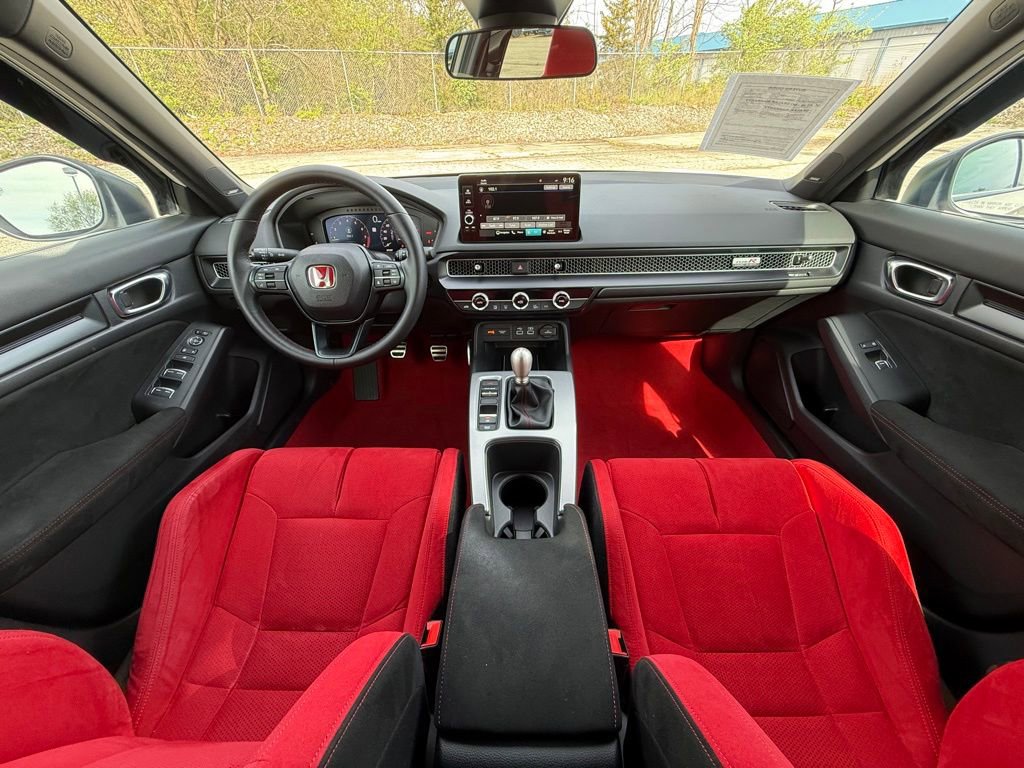 Used 2024 Honda Civic Type R image 16