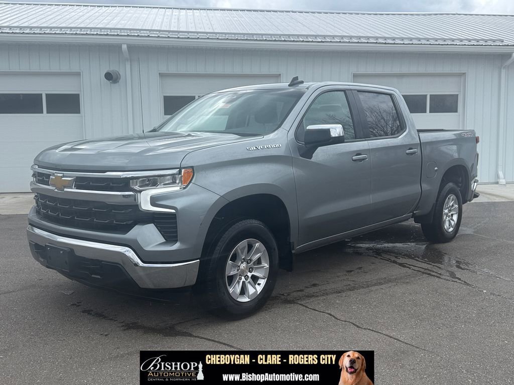 Used 2025 Chevrolet Silverado 1500 LT AWD/4WD image 1