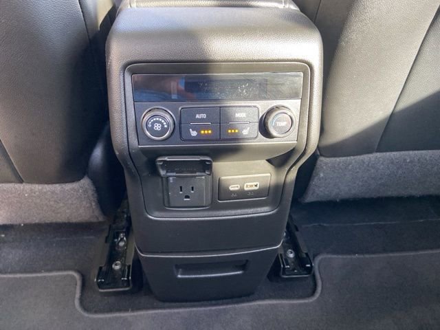 Used 2021 GMC Acadia Denali w/ Denali Ultimate Package image 17