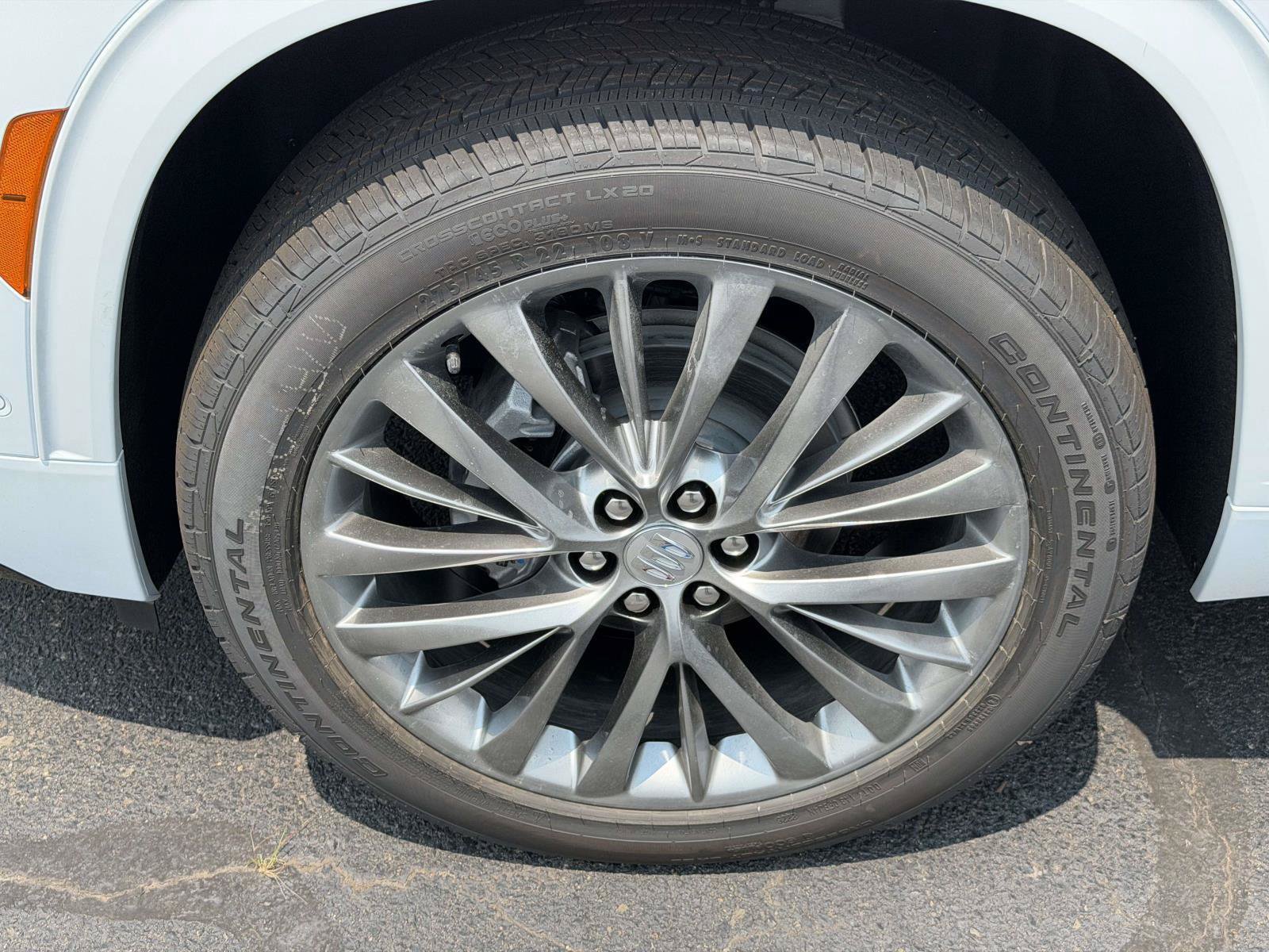 New 2026 Buick Enclave Avenir w/ Super Cruise Package AWD/4WD image 5