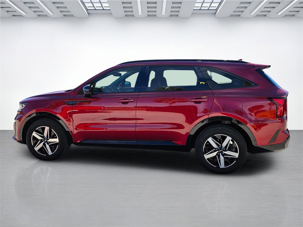 Used 2022 Kia Sorento S image 8