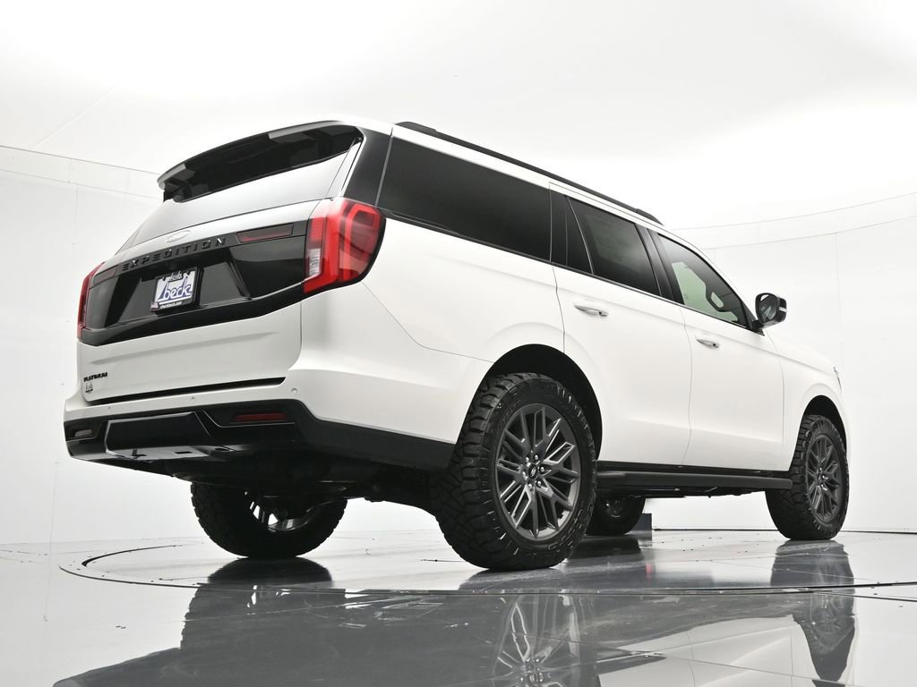 New 2026 Ford Expedition Platinum w/ Stealth Appearance Package AWD/4WD image 43