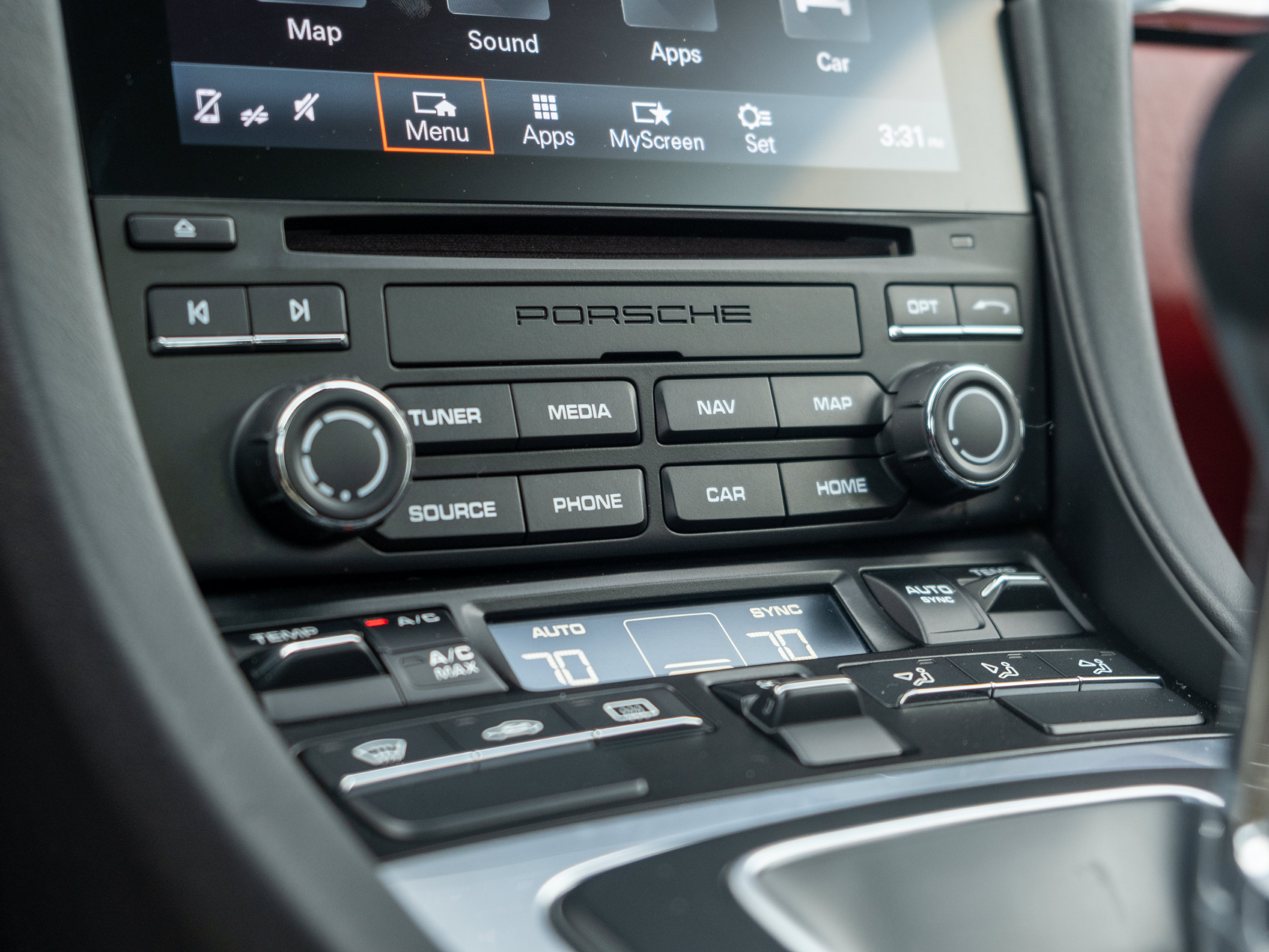 Certified 2019 Porsche 911 Carrera RWD image 32