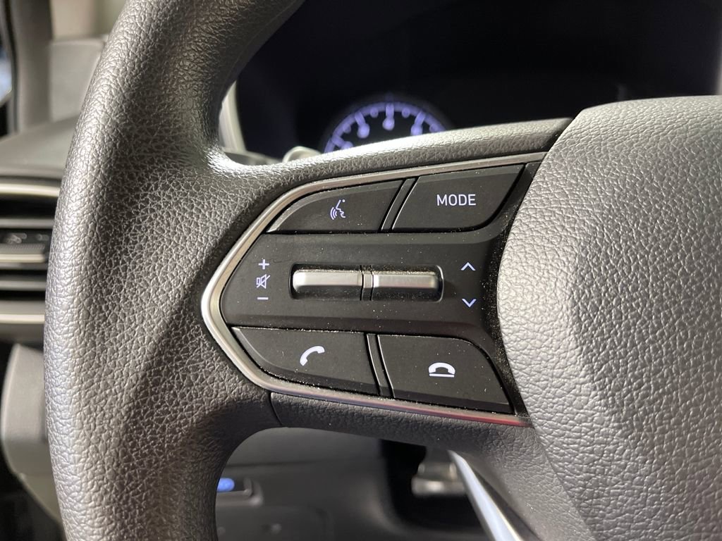 Used 2023 Hyundai Santa Fe SE image 30