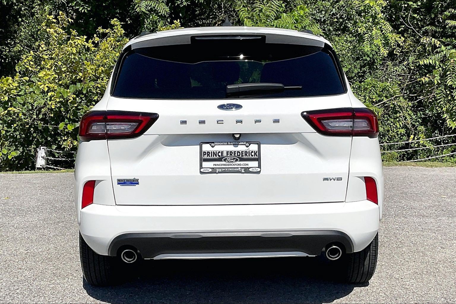 Certified 2024 Ford Escape ST-Line AWD/4WD image 4