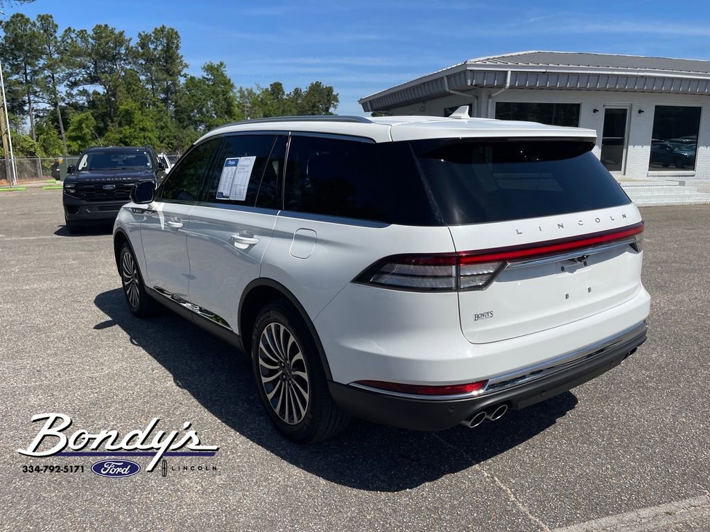 Used 2023 Lincoln Aviator AWD w/ Premium Package image 12