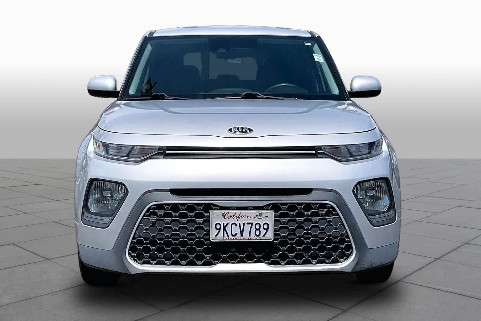 Used 2020 Kia Soul S FWD image 3