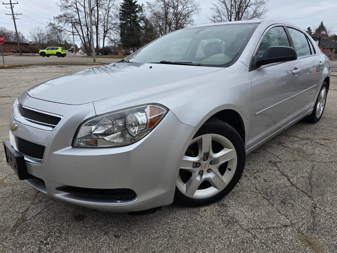Used 2011 Chevrolet Malibu LS image 1