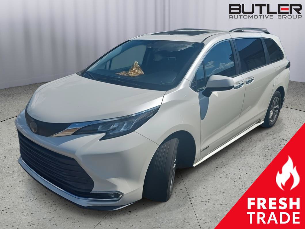Used 2021 Toyota Sienna XLE