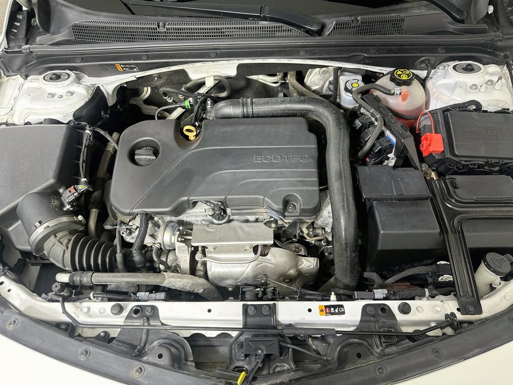 Used 2020 Chevrolet Malibu LT FWD image 9