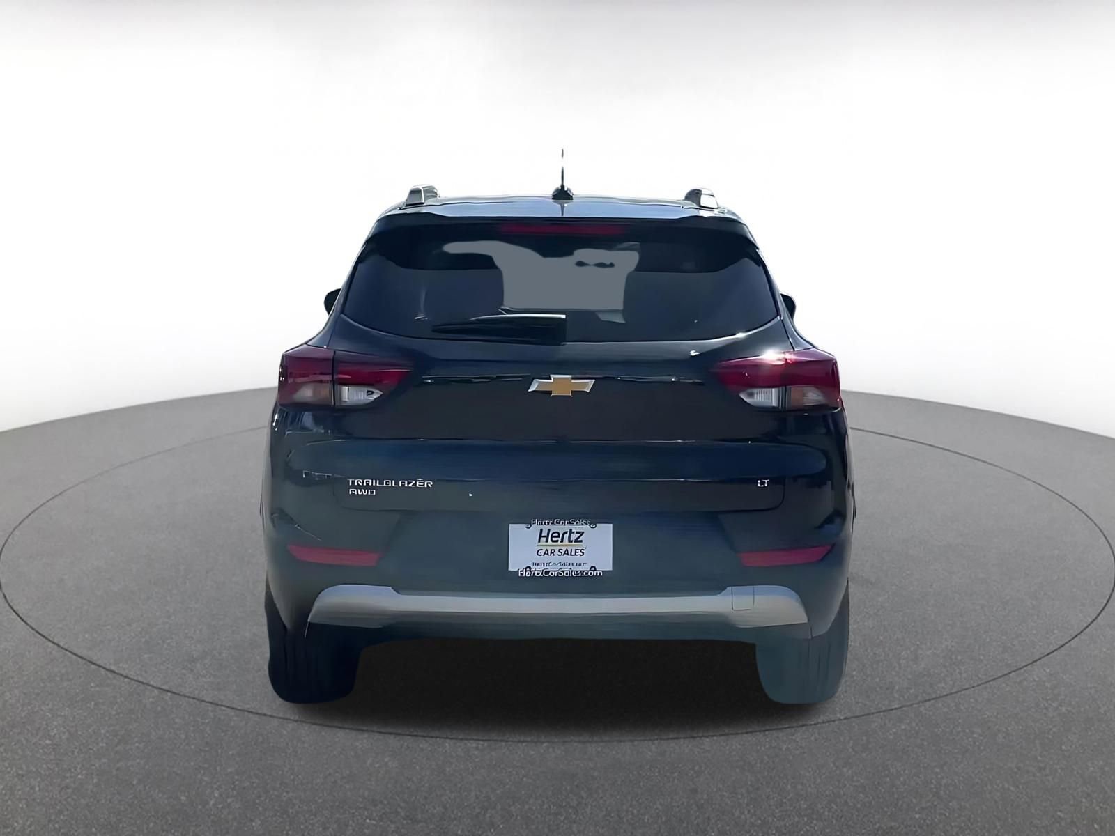 Used 2025 Chevrolet TrailBlazer LT AWD/4WD image 12