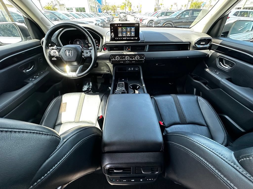 Used 2023 Honda Pilot EX-L image 18