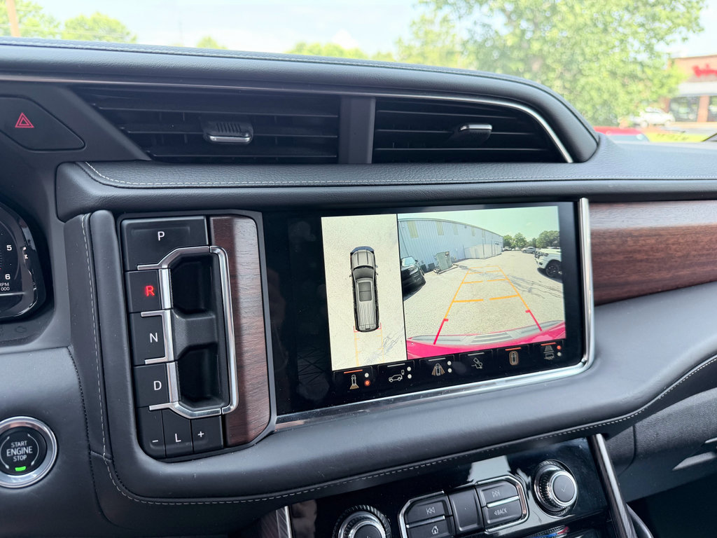 Used 2023 GMC Yukon Denali Ultimate AWD/4WD image 18