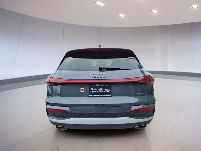 Used 2025 Audi Q5 Premium w/ Premium Plus AWD/4WD image 5