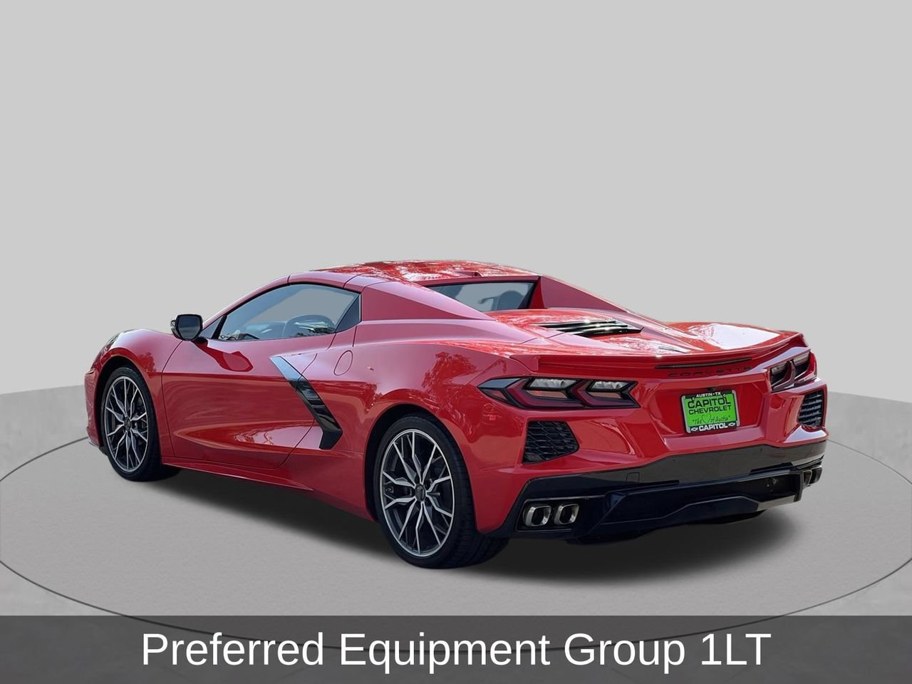 Used 2024 Chevrolet Corvette Stingray Convertible w/ 1LT RWD image 3