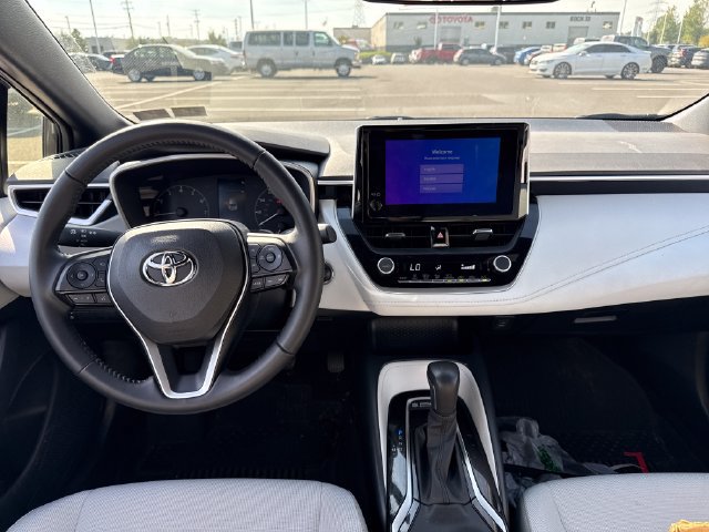 Certified 2025 Toyota Corolla SE FWD image 19