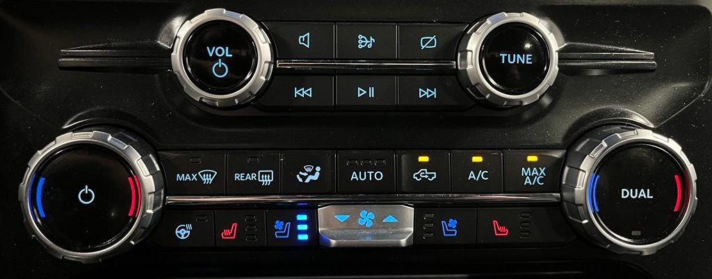 Used 2023 Ford F150 Lariat w/ Equipment Group 502A High AWD/4WD image 37