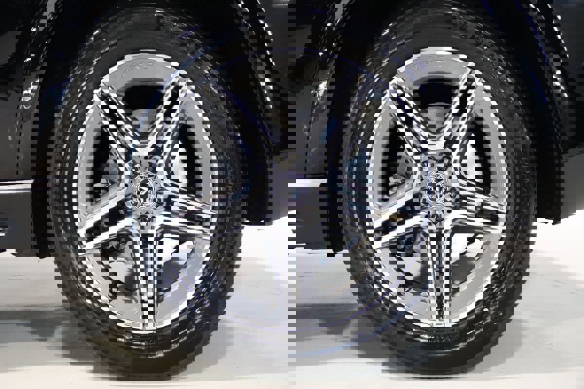 Used 2022 Mercedes-Benz GLE 450 4MATIC image 89