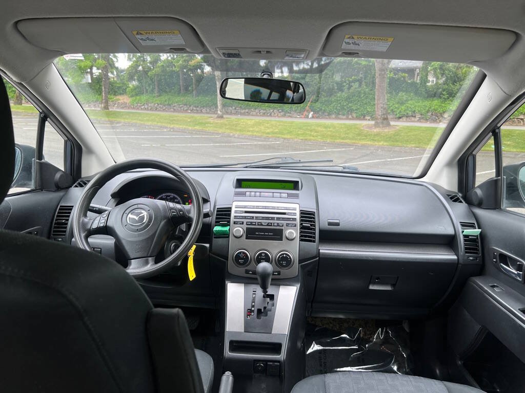 Used 2010 MAZDA MAZDA5 Sport FWD image 11