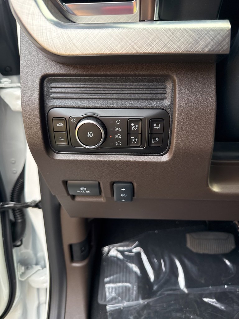 New 2025 Ford F250 King Ranch image 19