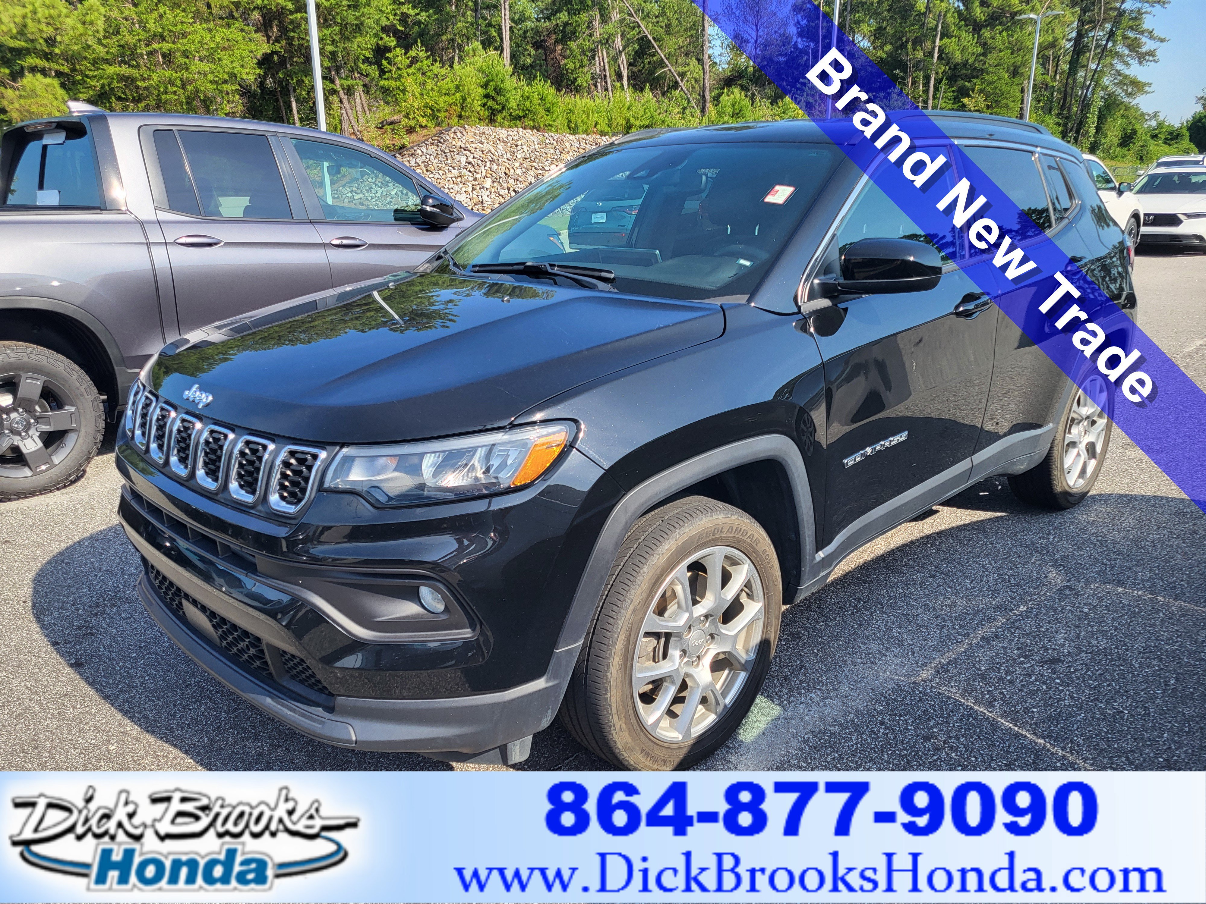 Used 2024 Jeep Compass Latitude