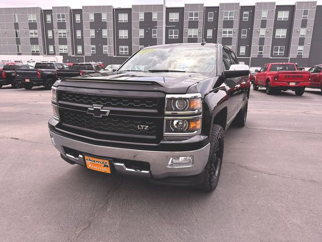 Used 2015 Chevrolet Silverado 1500 LTZ AWD/4WD image 1