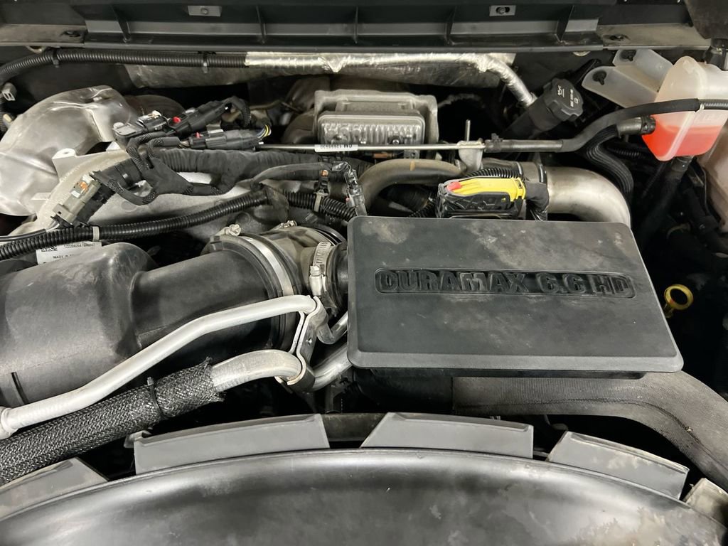Used 2022 GMC Sierra 2500 Denali w/ Denali Black Diamond Edition image 26