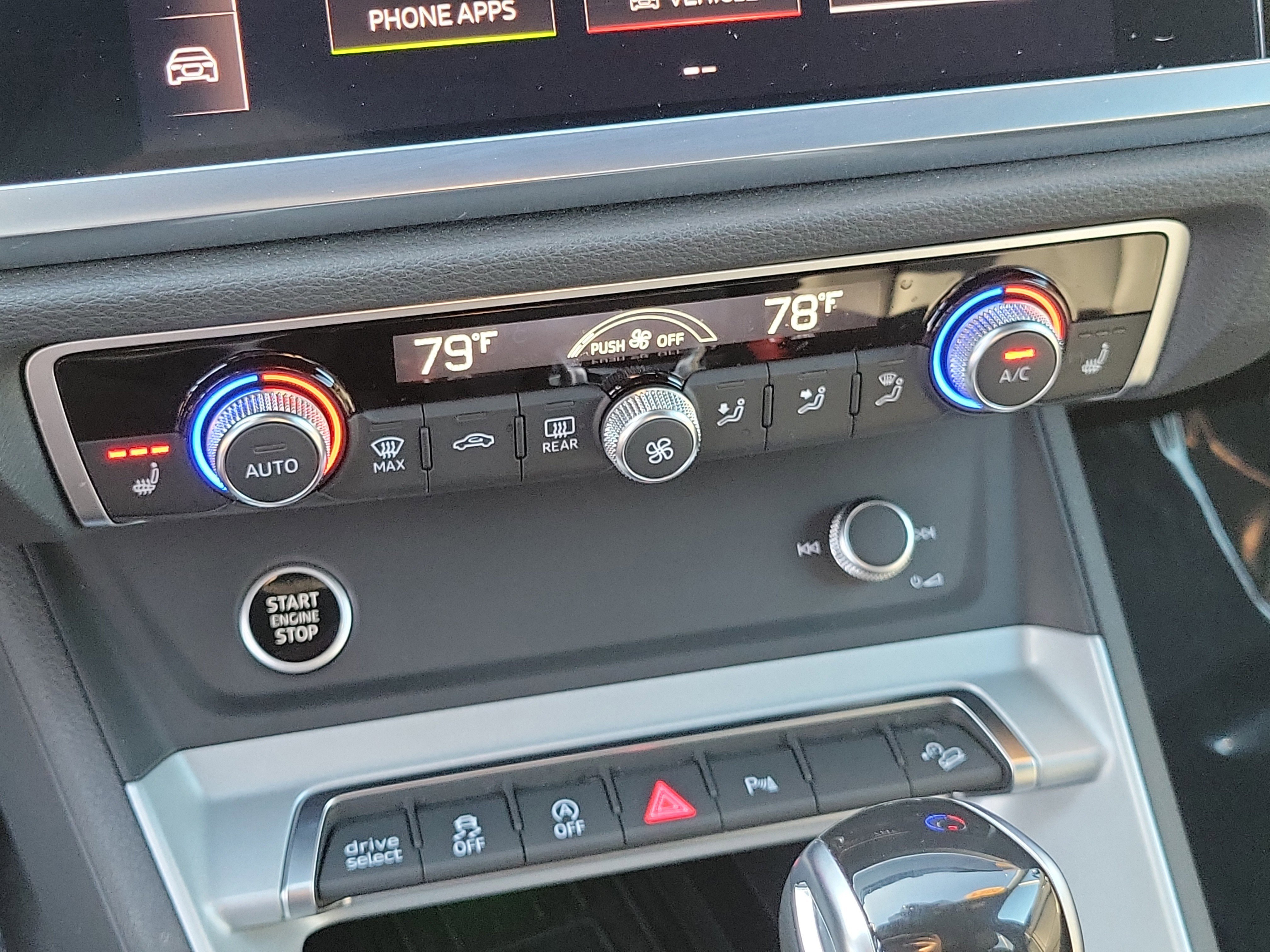 Used 2021 Audi Q3 2.0T Premium Plus w/ Premium Plus Package image 25