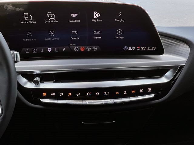 New 2026 Cadillac Lyriq V w/ Exterior Carbon Fiber Package AWD/4WD image 16