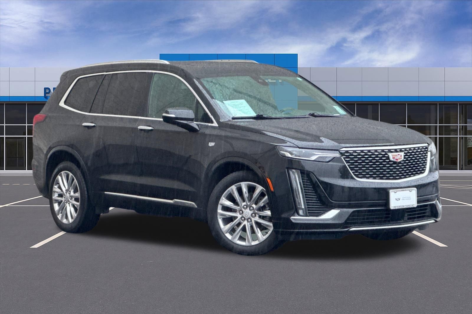 Used 2023 Cadillac XT6 Premium Luxury w/ Technology Package AWD/4WD image 2