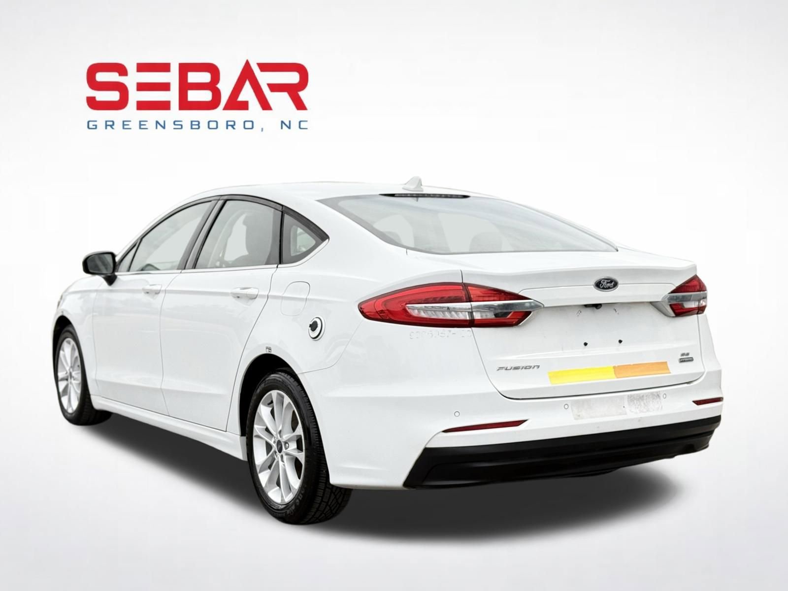 Used 2020 Ford Fusion SE image 9