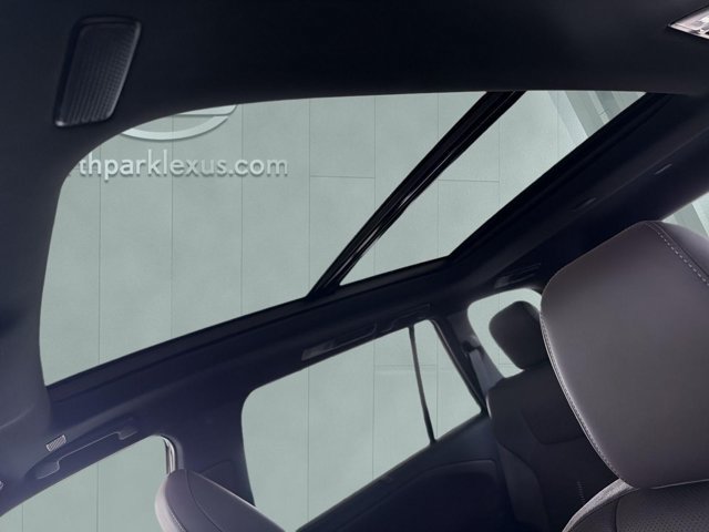 Certified 2026 Lexus TX 550h AWD Plug-In Hybrid w/ Technology Package image 22