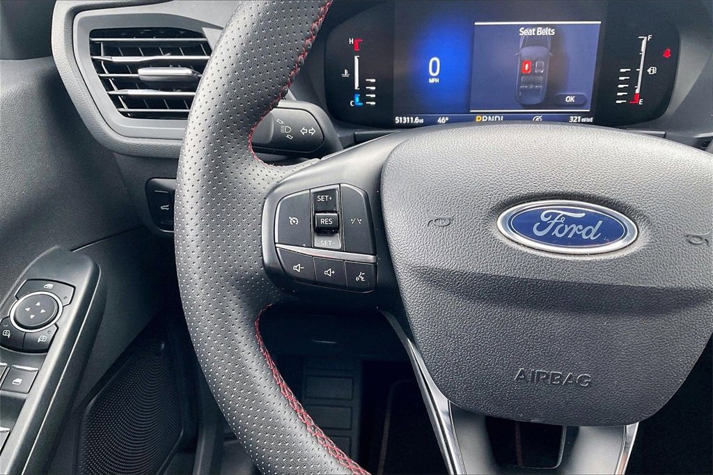 Used 2023 Ford Escape ST-Line image 18