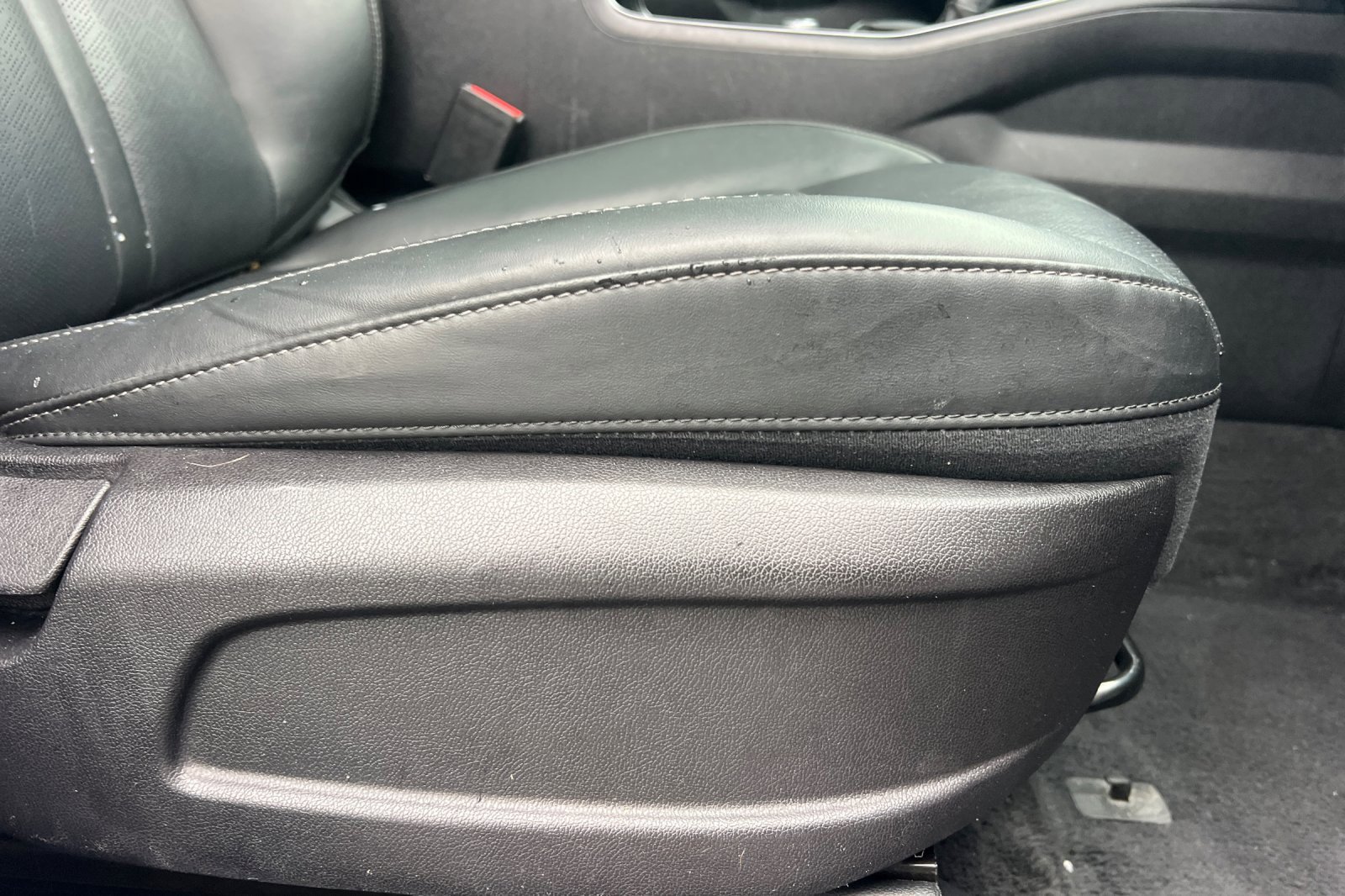 Used 2021 Kia Sorento EX w/ Panoramic Sunroof Package image 23