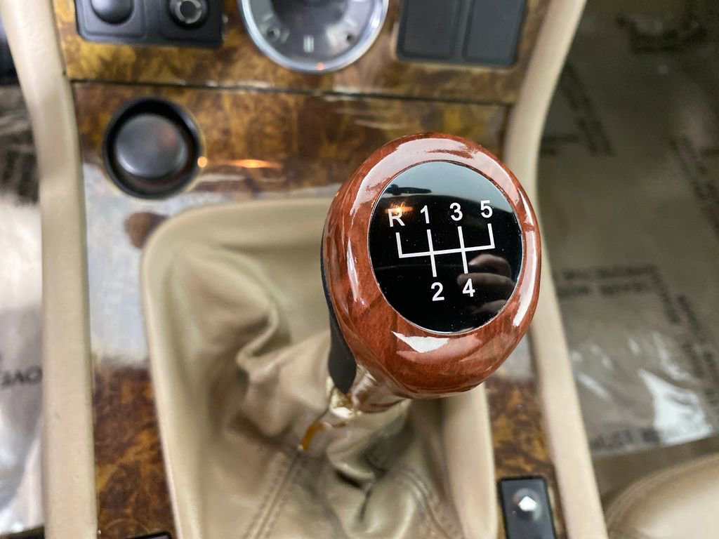 Used 2001 BMW Z3 3.0i image 15