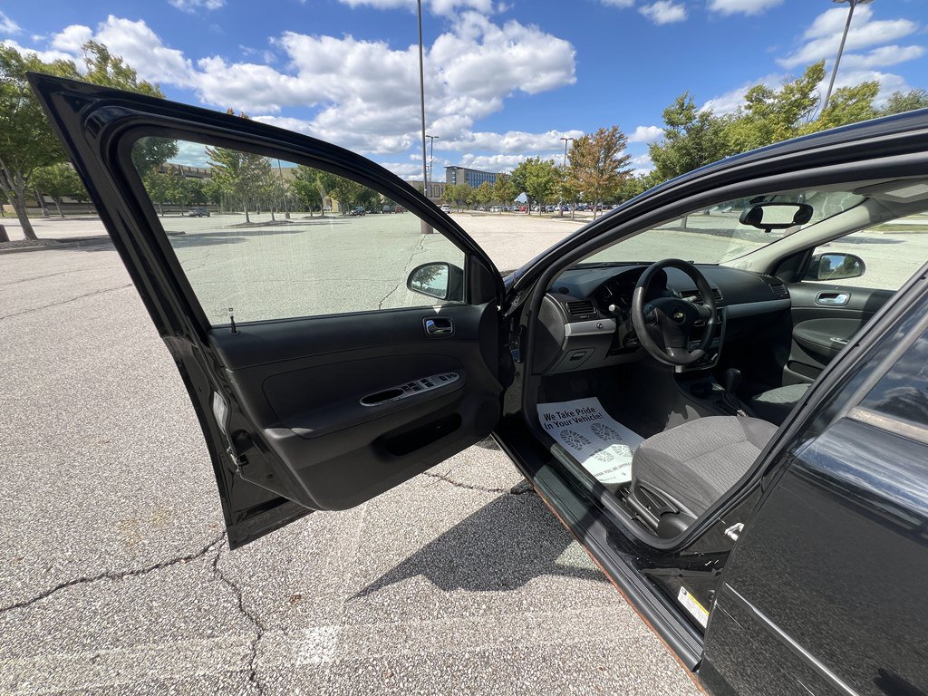 Used 2010 Chevrolet Cobalt LT FWD image 16