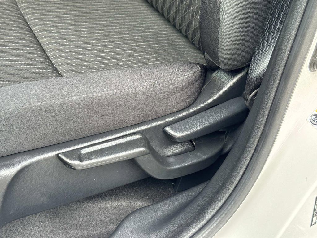 Used 2020 Honda Fit EX image 21