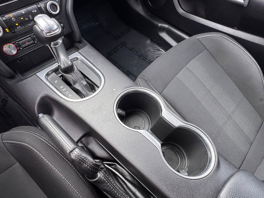Certified 2019 Ford Mustang Coupe image 25