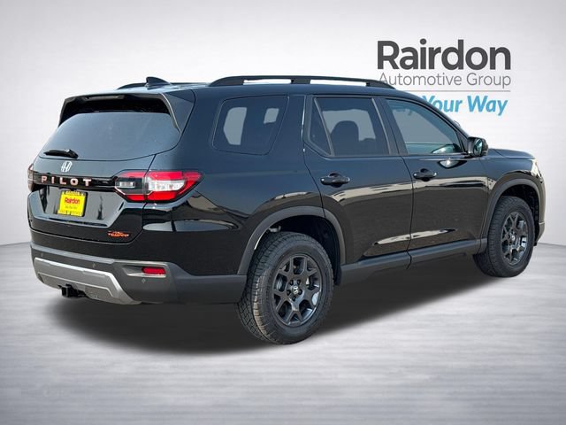 Used 2026 Honda Pilot TrailSport image 7