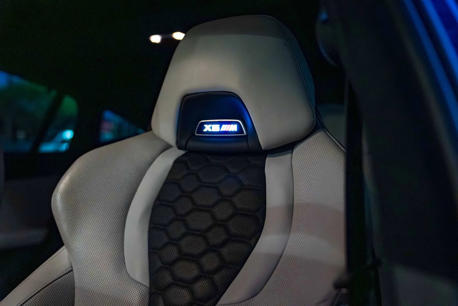 Used 2023 BMW X6 M w/ Executive Package image 60