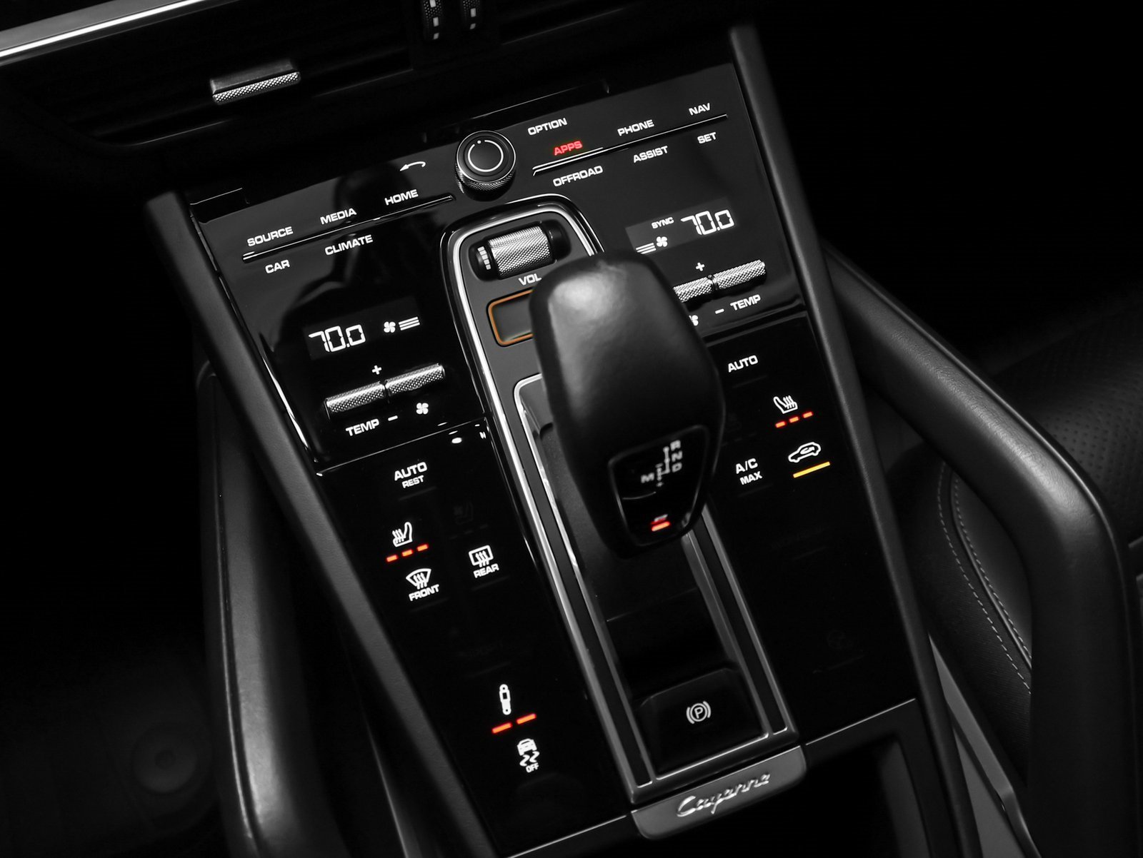 Used 2023 Porsche Cayenne GTS image 44