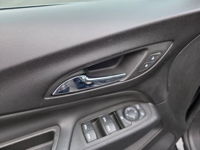 Used 2022 Chevrolet Equinox LT image 11