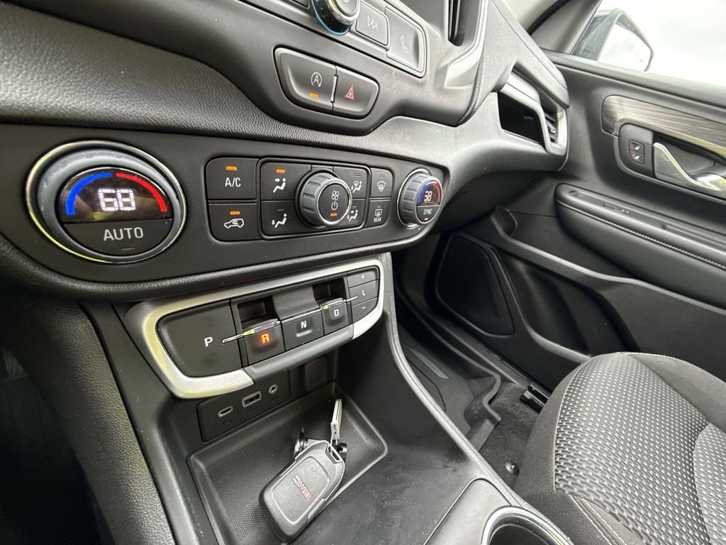 Certified 2024 GMC Terrain SLE w/ Driver Convenience Package image 22